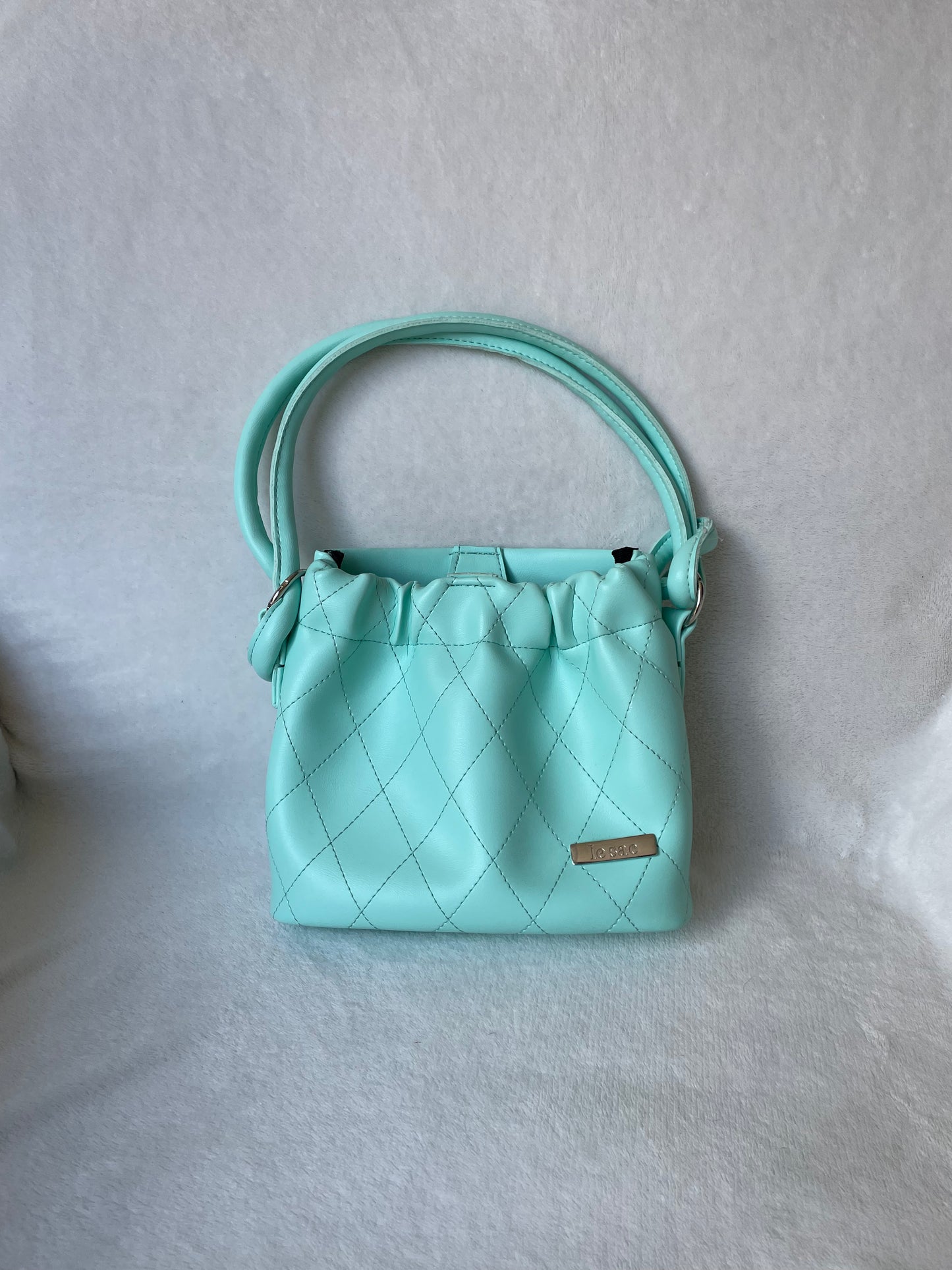 Lueur verde menta